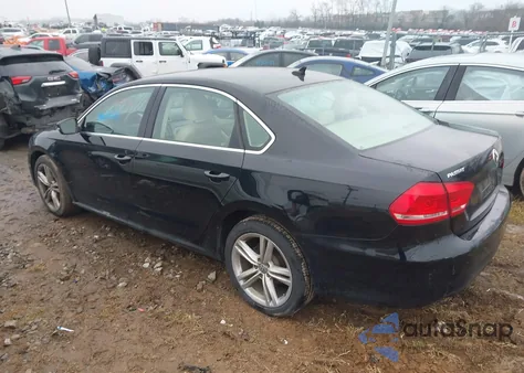 2015 Volkswagen Passat 2.0L Tdi Se from USA, damaged, VIN 1VWBV7A37FC070529